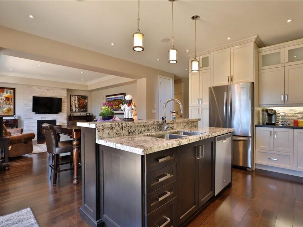 Deborah Brown Team | Real Estate Houses for sale in Burlington 464 Mayzel Road