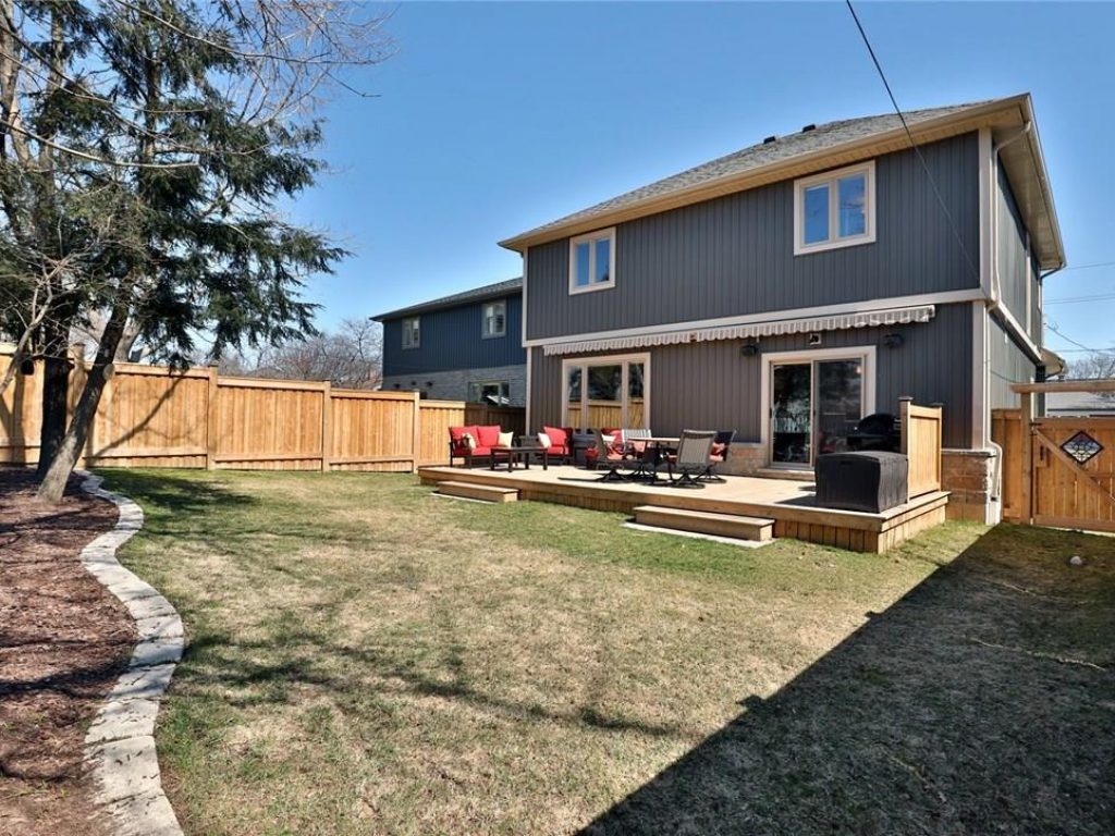 Deborah Brown Team | Real Estate Houses for sale in Burlington 464 Mayzel Road