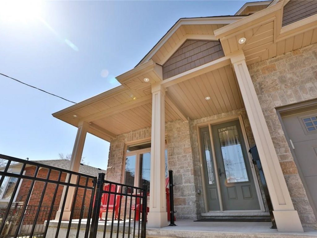 Deborah Brown Team | Real Estate Houses for sale in Burlington 464 Mayzel Road