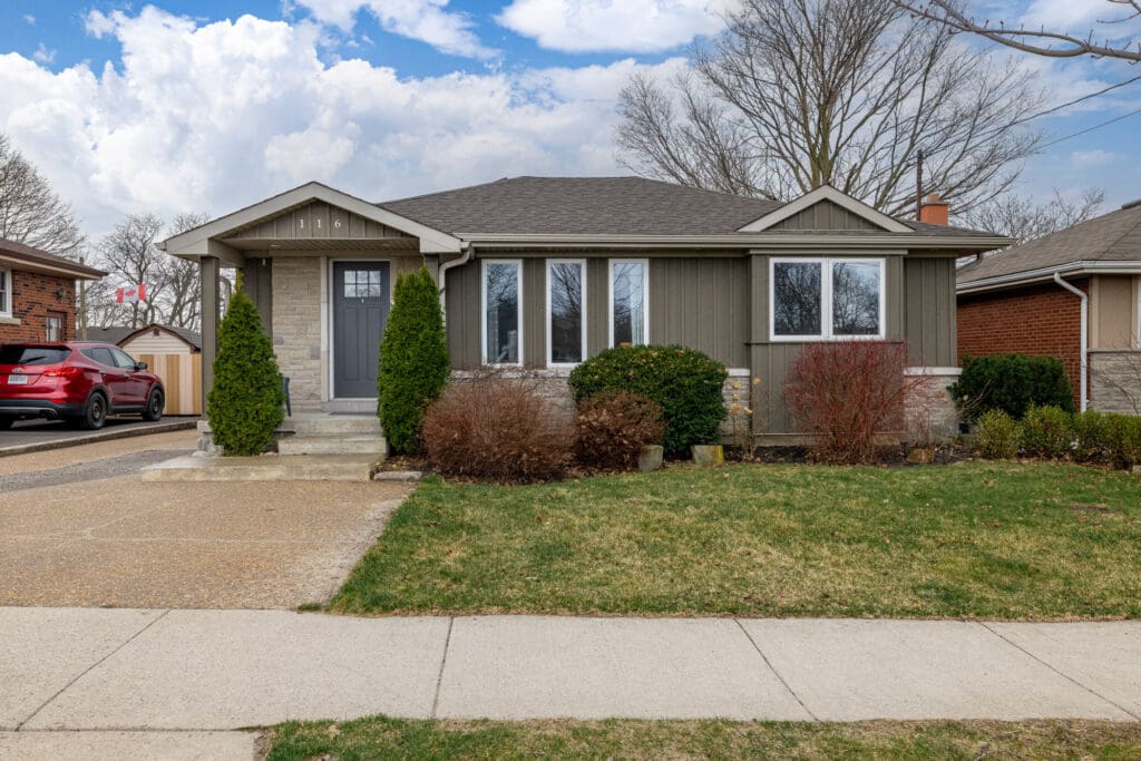 116 BROKER Drive, Hamilton