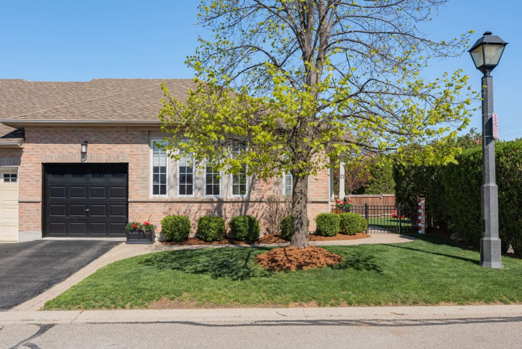 2243 TURNBERRY Road #21, Burlington