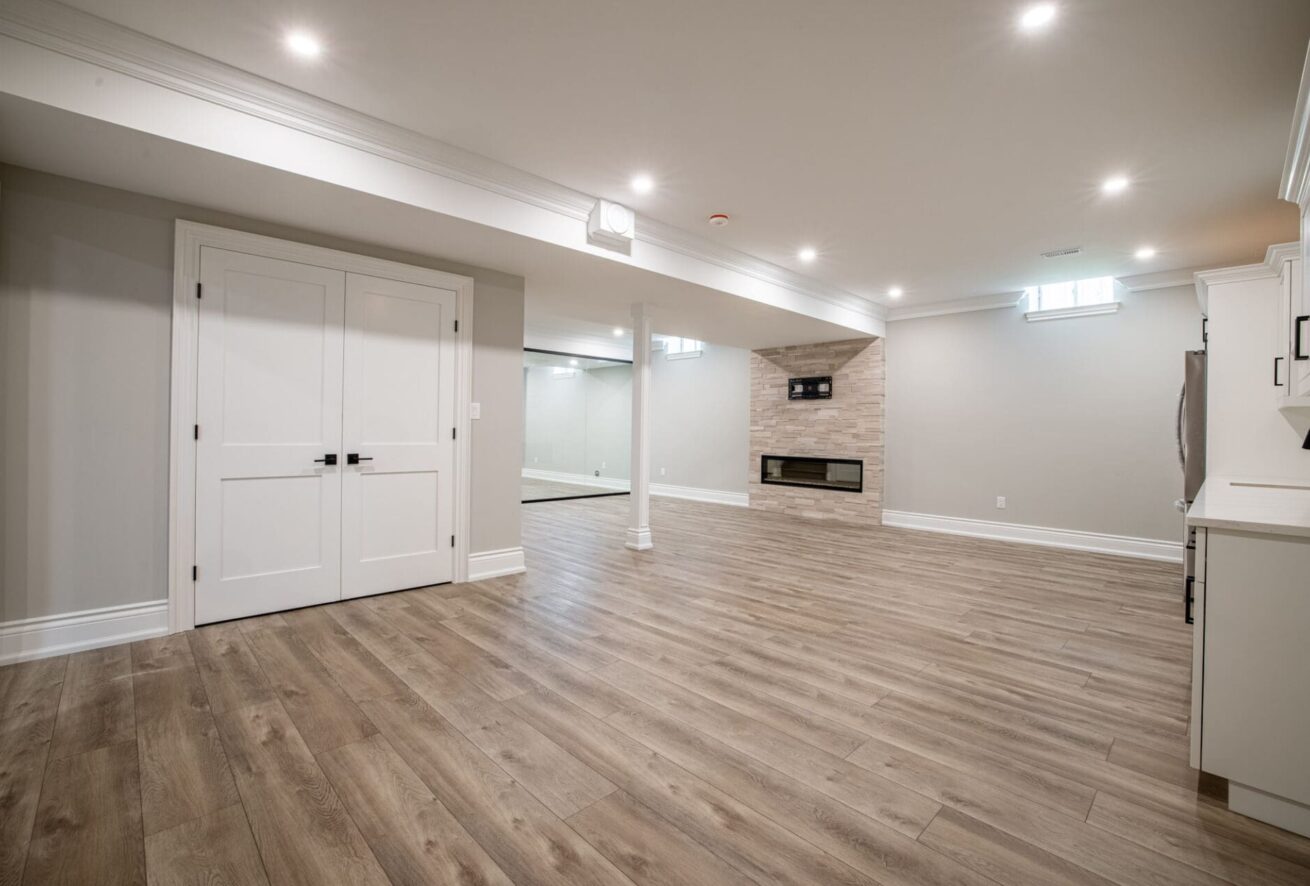 MLS - 31 Bayside Ct, Burlington, ON - Deborah Brown (ReMax)-43