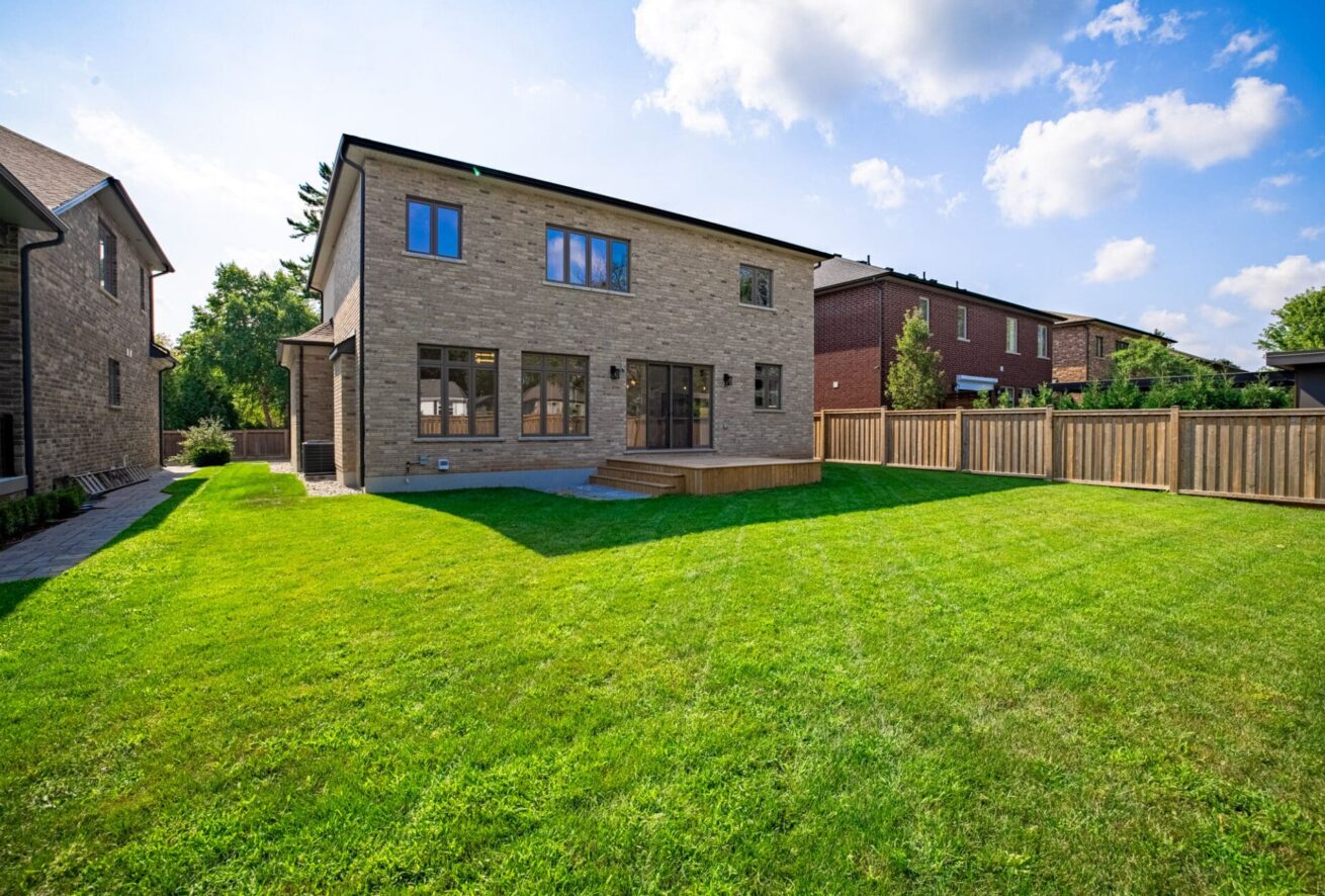 MLS - 31 Bayside Ct, Burlington, ON - Deborah Brown (ReMax)-57