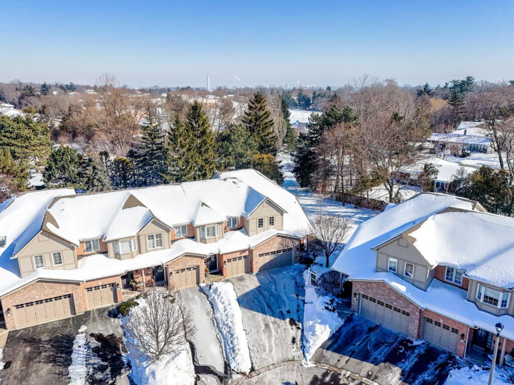1050 GRAND Boulevard #16, Oakville